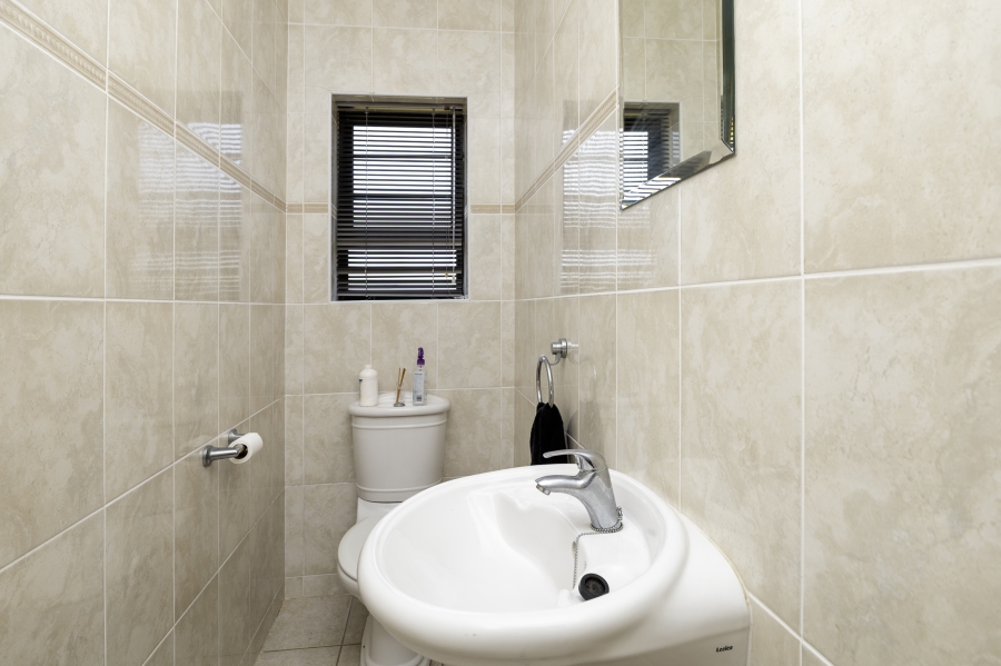 3 Bedroom Property for Sale in Forest Downs Eastern Cape